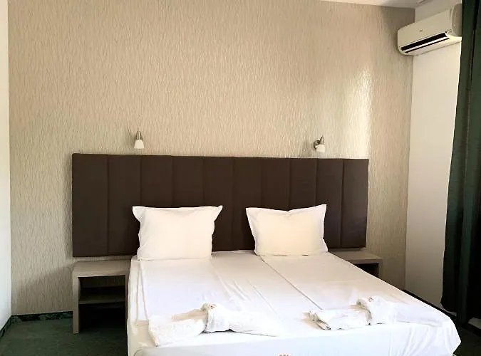 Opal Отель Приморско